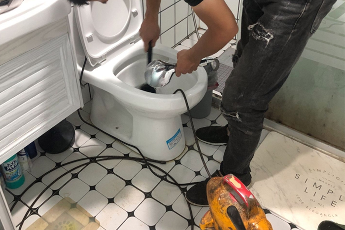 武强疏通下水道